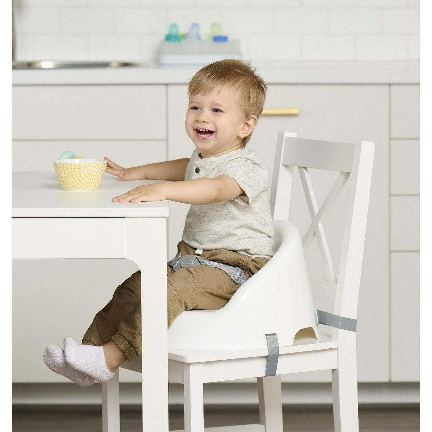 Regalo Baby Basics Booster Seat, (White)