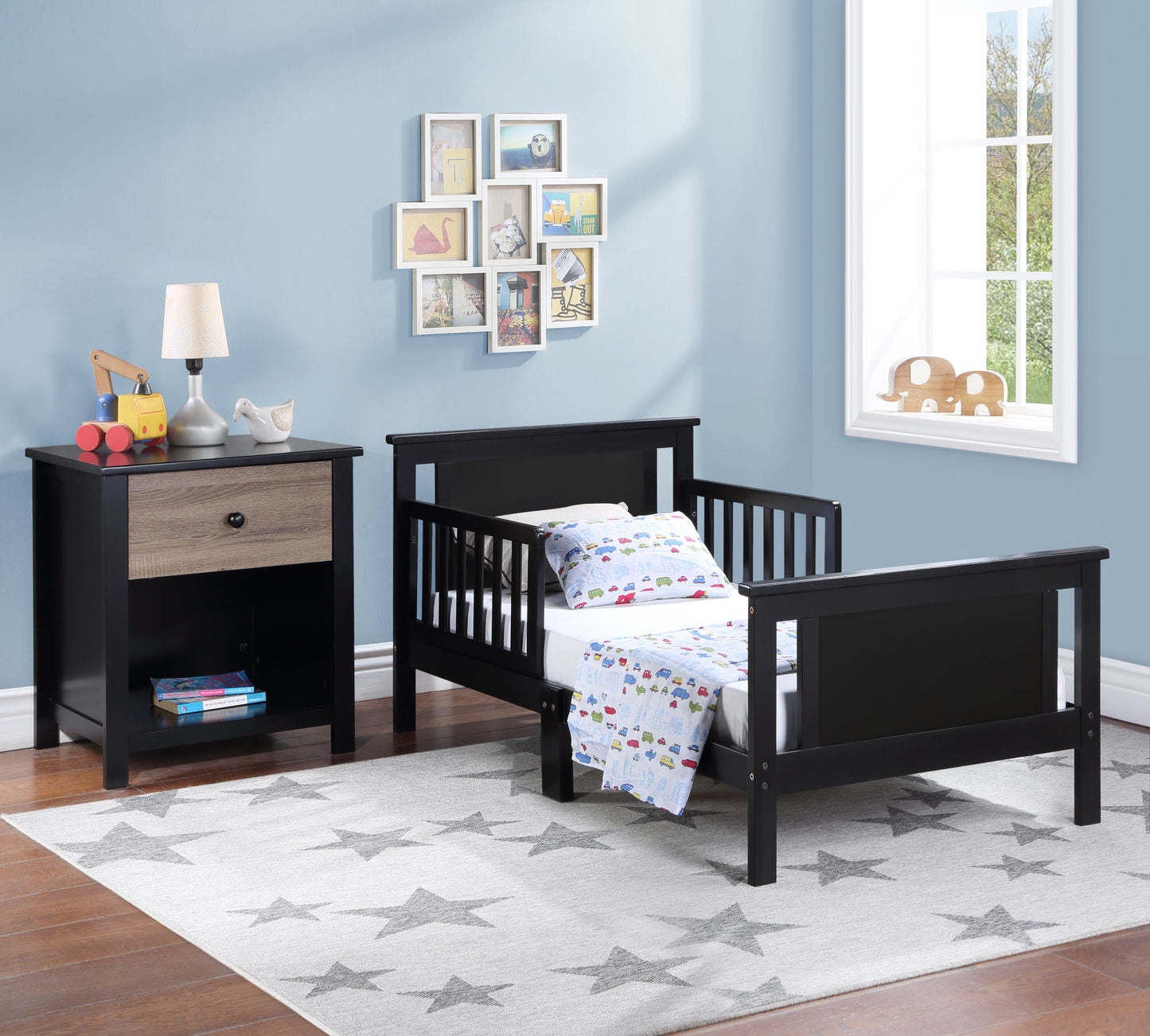 Connelly Reversible Panel Toddler Bed (Black/Vintage Walnut)