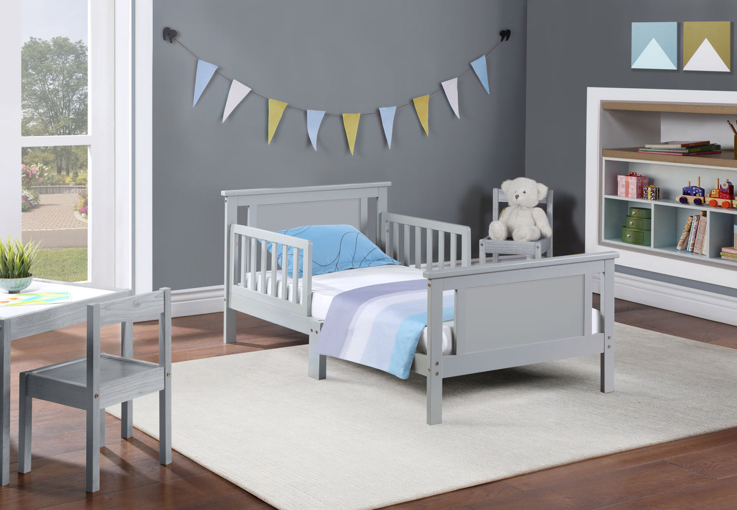 Connelly Reversible Panel Toddler Bed (Gray/Rockport Gray)