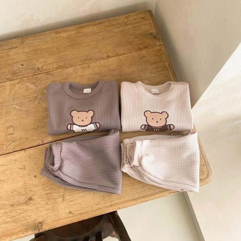 Bear Embroidered Pattern Waffle Fabric Hoodie Set